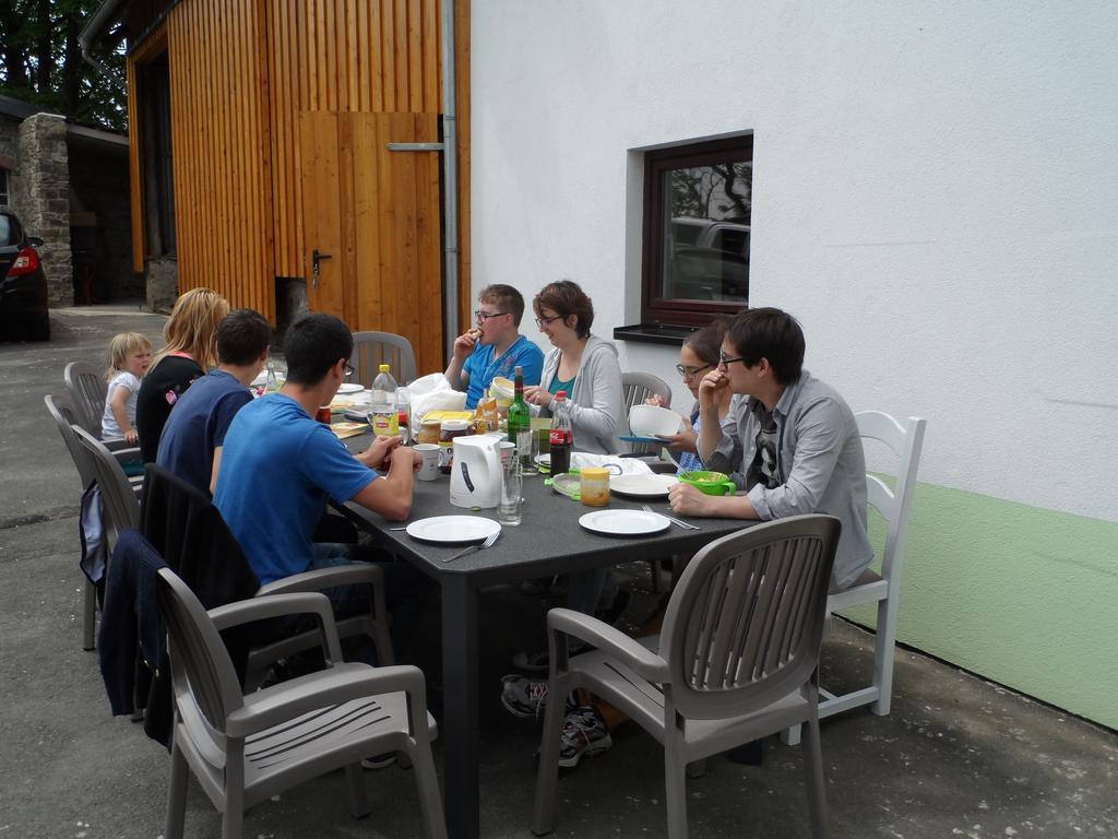 De Ploeg Villa Manderfeld Bagian luar foto